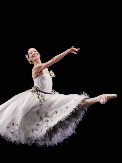 chanel flowers dancers|Chanel And Dance The Ballerinas .